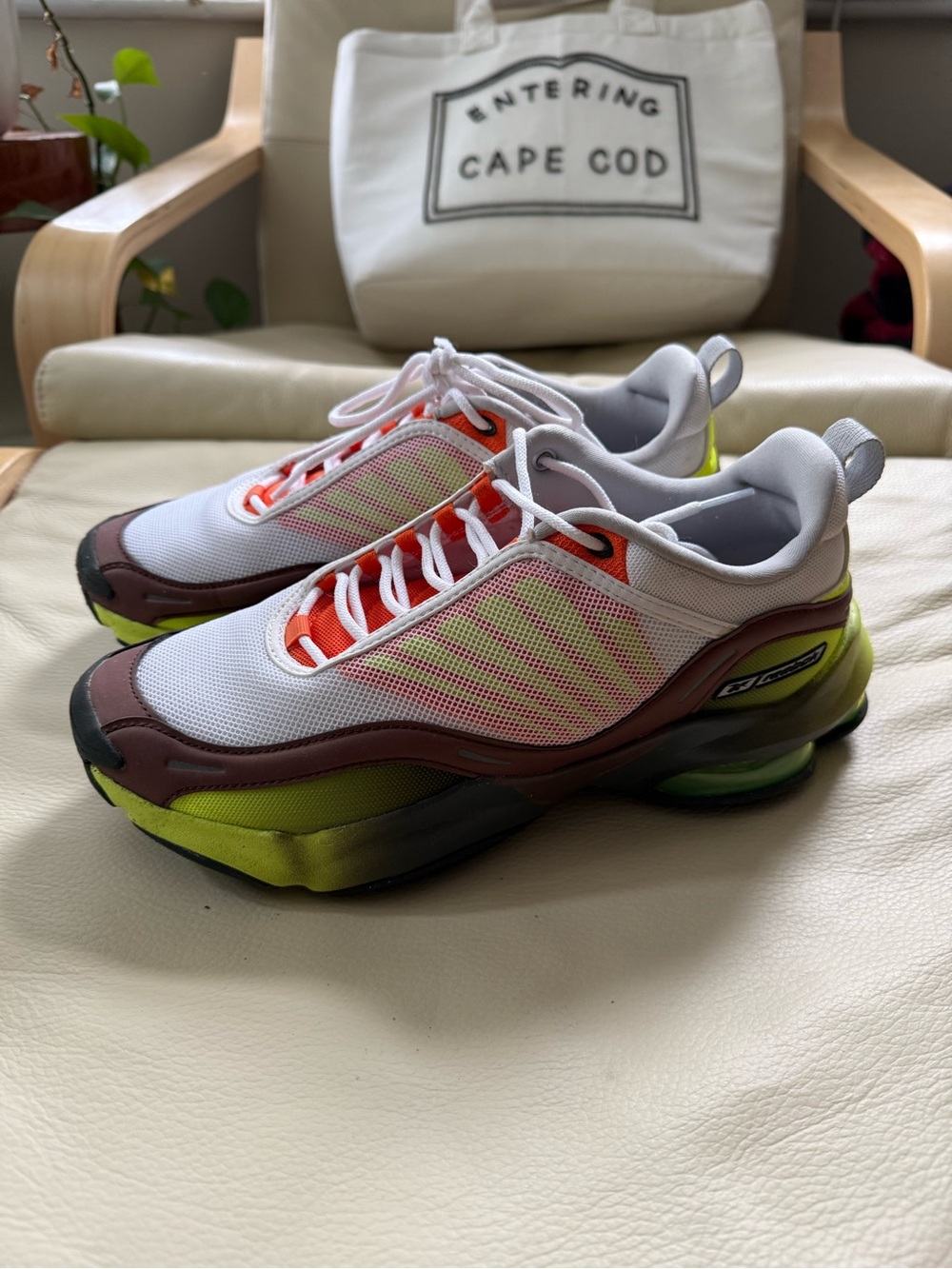 Reebok DMX Thrill Vivid Orange White Neon Green Sneakers Men’s 7.5 Women’s 9